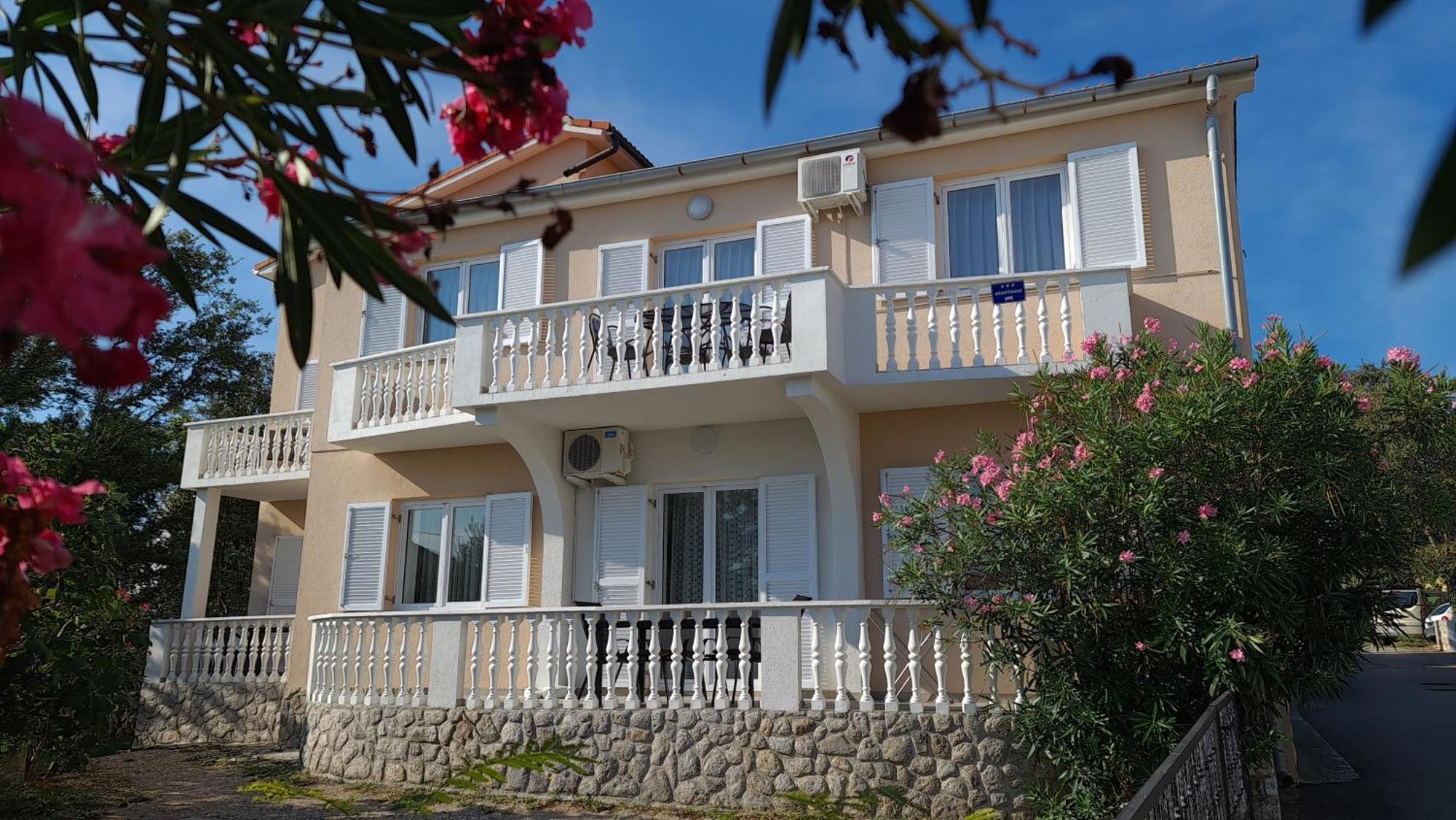 Apartments Mihalic Šilo Εξωτερικό φωτογραφία