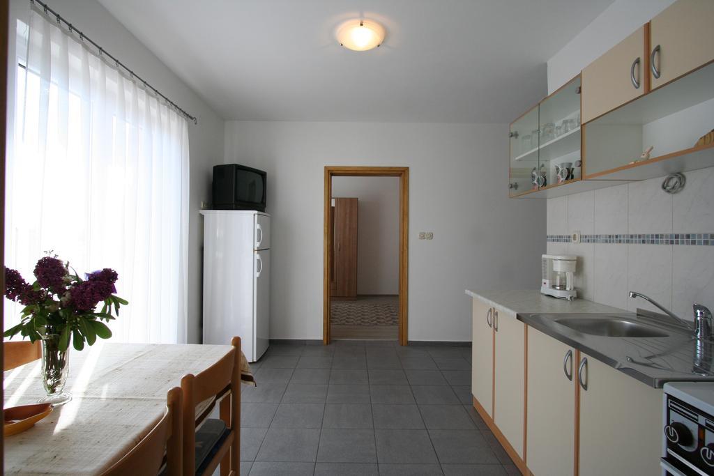 Apartments Mihalic Šilo Εξωτερικό φωτογραφία