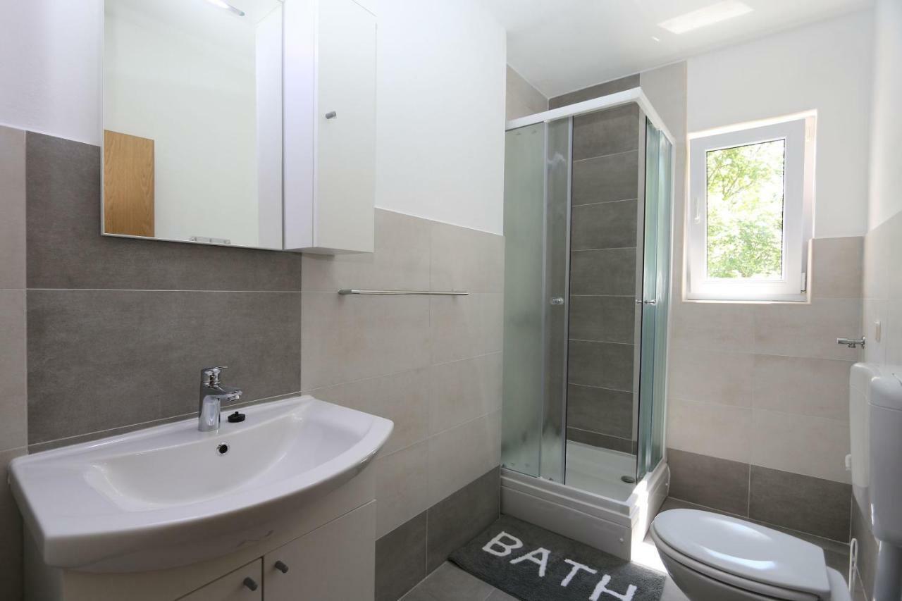 Apartments Mihalic Šilo Εξωτερικό φωτογραφία